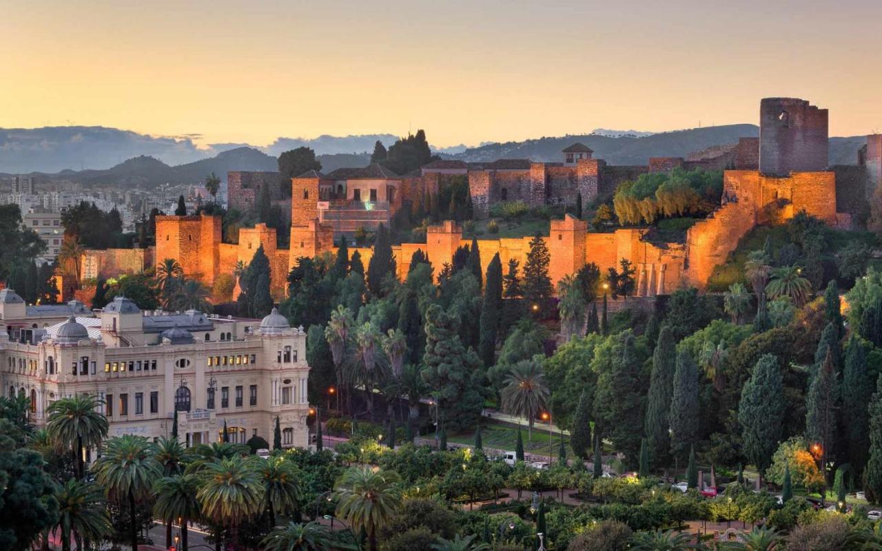Apt Historic Center Malaga Free Parking Bagian luar foto
