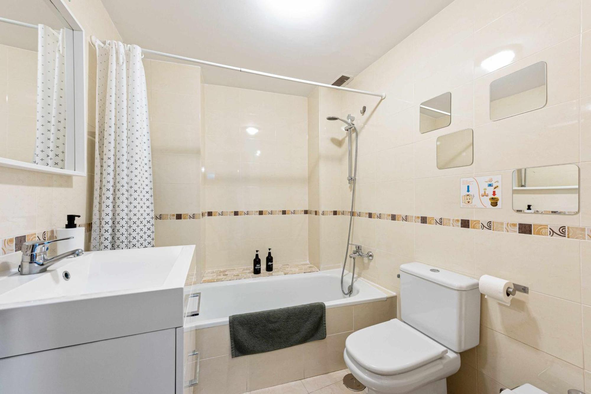 Apt Historic Center Malaga Free Parking Bagian luar foto